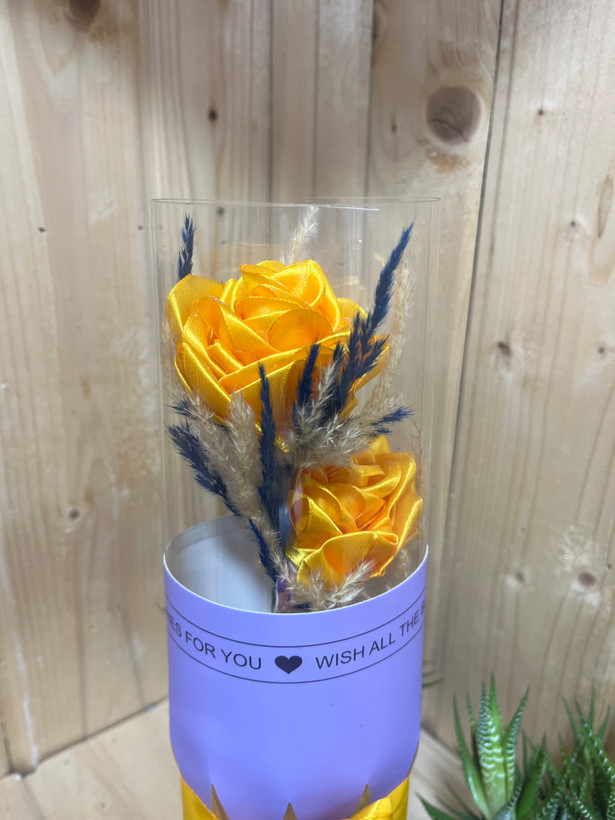 گل رز طلایی طرح همزاد